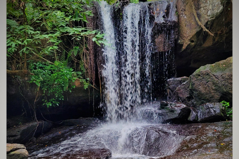 Descubre Banteay Srei, Kbal Spean y la Aventura de la Aldea Local