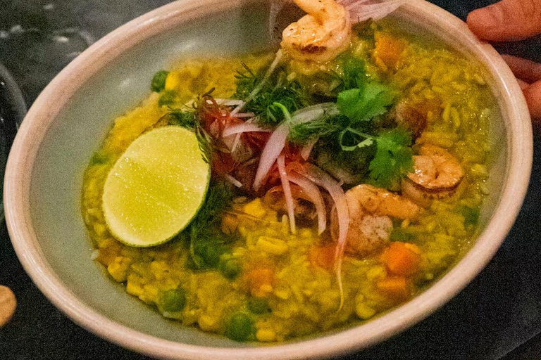 Bogotá: tour serale di Chapinero con cocktailBogotá: tour serale a Chapinero con cocktail