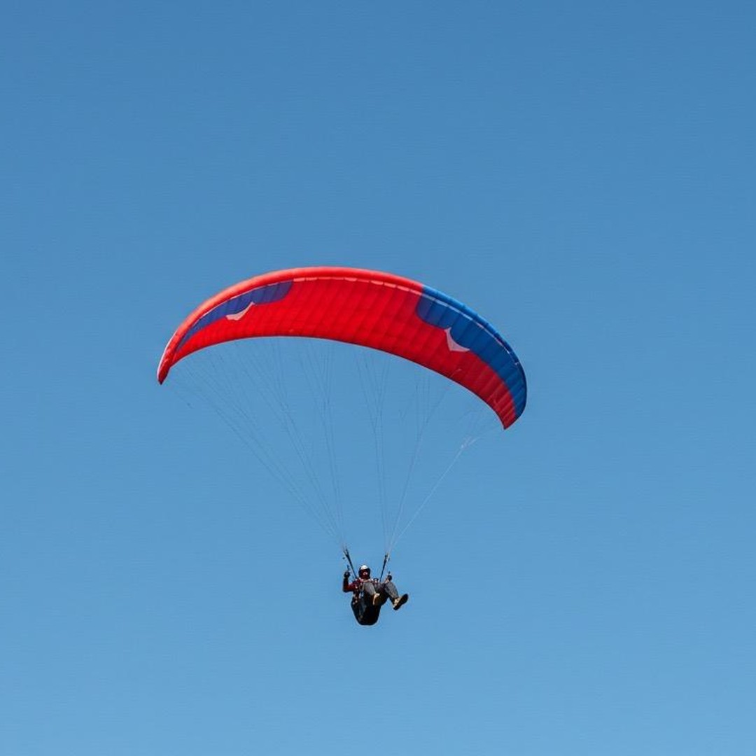 Aventure à Marrakech : parapente, balade à dos de chameau et petit-déjeuner