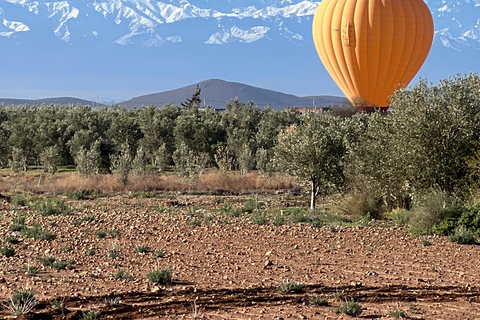 Marrakesz: Lot balonem, śniadanie berberyjskie i przejażdżka na wielbłądzie