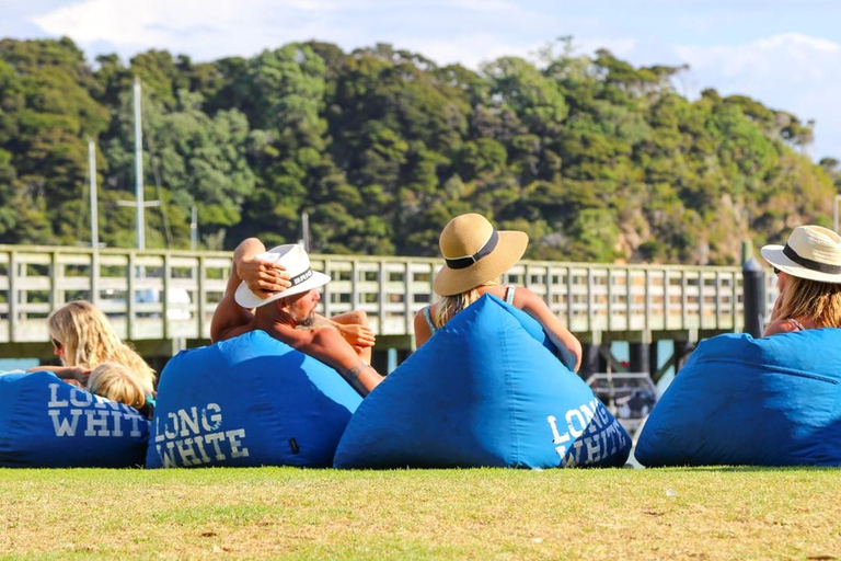 Paihia: barco rápido pelo Hole in the Rock com parada na ilha9h30 Hole in the Rock: aventura oceânica de 1,5 hora em barco rápido