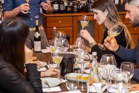 Aveiro: Degustação e harmonização de vinhos