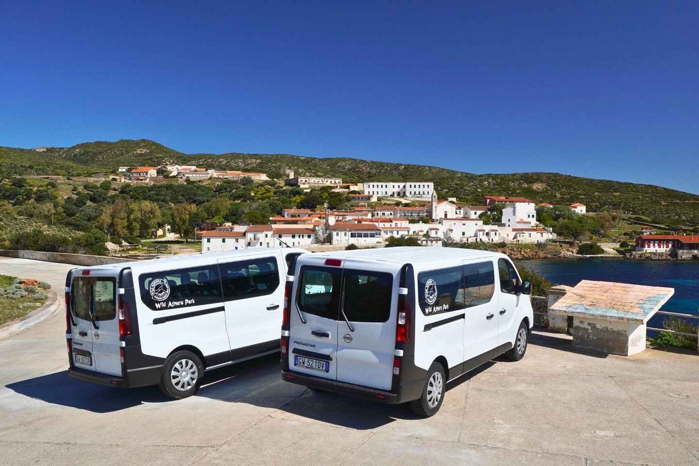 From Stintino: Asinara minivan tour