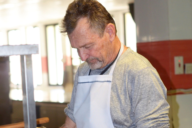 Avventura al mercato del pesce di Dar es salaam