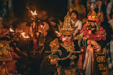 Bali: Ticket de entrada a la Danza del Fuego Kecak y Visita al Templo de UluwatuDanza Kecak con Visita al Templo de Uluwatu - Traslado al Hotel