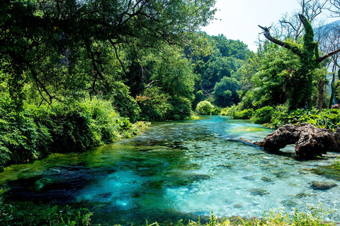 Depuis Tirana : Visite de l&#039;œil bleu, de Ksamil et du château de LekursiAu départ de Tirana : Visite de l&#039;œil bleu, de Ksamil et du château de Lekursi