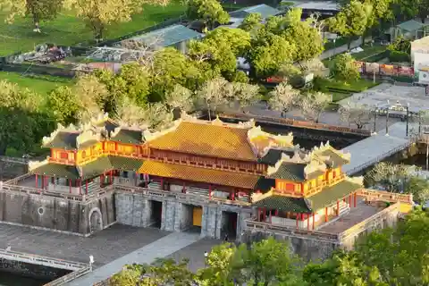 Vietnam Central: Excursión de 4 días para Descubrir el Patrimonio y la Cultura