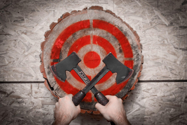 Wurtzbourg : lancer de hache avec des tomahawks Estwing