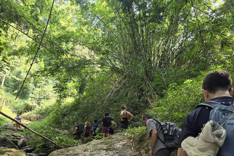 Nong Khiaw: 100 Waterfalls, Nam Ou & Khmu Village Day Tour