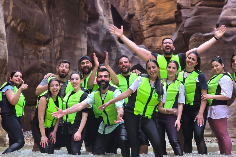 Wadi Mujib: Siq Trail Tour with Photography