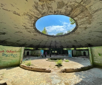 Day tour from Tbilisi to Kutaisi and Tskaltubo