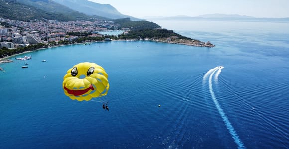 Makarska: Parasailing-Erlebnis - MPL Nautika Makarska: Parasailing-Erlebnis - MPL Nautika