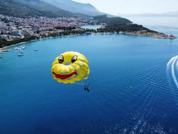 Makarska: Parasailing Experience - MPL Nautika