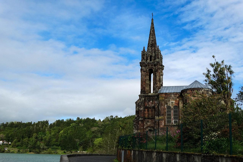 Da Ponta Delgada: Tour di 2 giorni dell&#039;Isola di São Miguel Ovest e EstSão Miguel: tour di 2 giorni dei punti salienti dell&#039;isola con pranzi inclusi