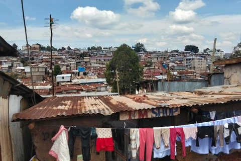 Nairobi: Community Tour with Rooftop Craft Exhibition