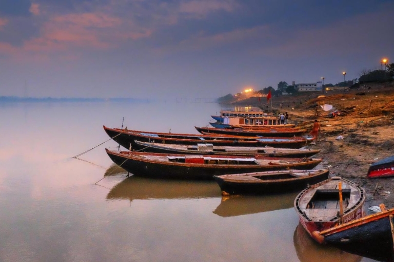 Benarés: Dasaswamedh Ghat - Ganga Arti - Kashi VishwanathCoche privado + Guía + Paseo en barco