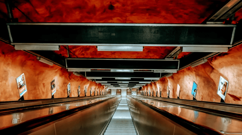 Stoccolma: tour fotografico della metropolitana, la galleria più lunga del mondo
