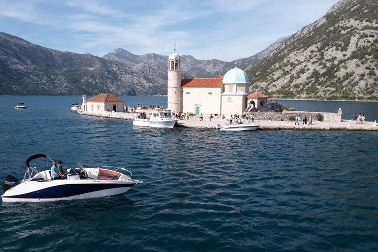 Kotor : Baie de Boka, Notre-Dame du Rocher et Grotte Bleue