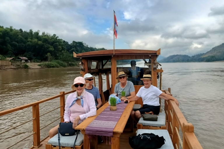 Hoogtepunten van de driedaagse privétour door Luang PrabangTour per Tuktuk, zonder hotel
