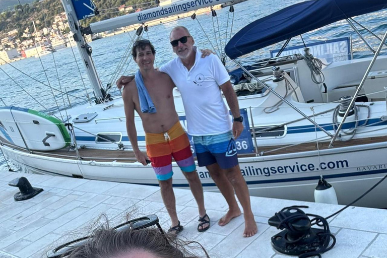 دوبروفنيك - جولة خاصة لمدة نصف يوم بالقارب الشراعي إلى جزر إلافيتي