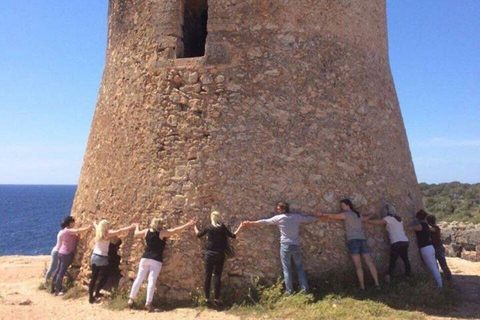 Mallorca: Hidden Beaches, Snorkeling & Natural Pools Tour