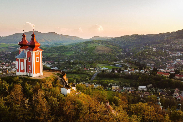 TOP da Eslováquia: Mina em Banská Štiavnica e natação em cavernas