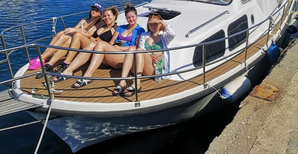 Zadar: Inselhüpfen in der Blauen Lagune mit Getränk Zadar: Inselhüpfen in der Blauen Lagune mit Getränk