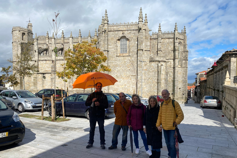 Segredos da Guarda: Arte de Rua e Histórias Ocultas - Visita Gratuita