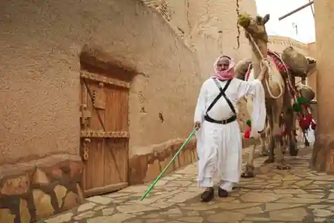 Von Riyadh aus: Ushaiqer Heritage Village Tour