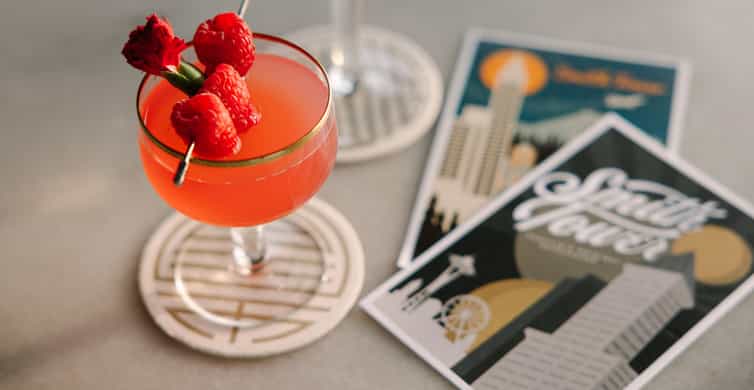 Seattle: Smith Tower Observatory Access Ticket photo 3