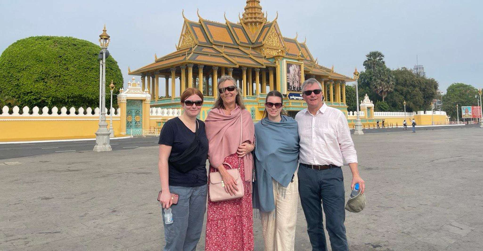 Half Day Tour of Phnom Penh City - Housity