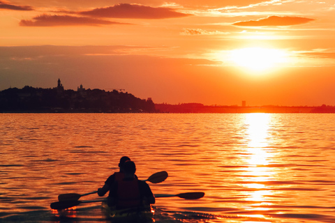 Belgrade: Sunset Kayak Tour