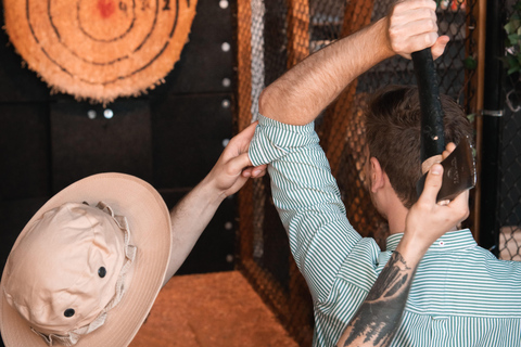 ULTIMATE AXE THROWING &amp; CRAFT BAR EXPERIENCE - Frankfurt -