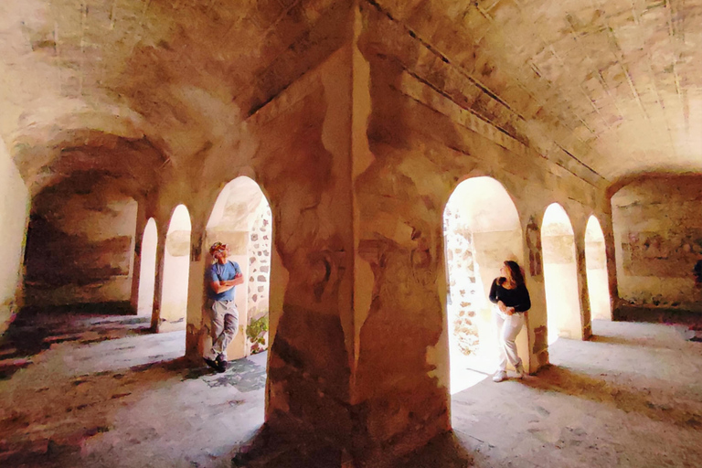 Mexico City: Private Customizable Tour with Guide & Vehicle Chapultepec Area: Castle, Anthropology museum, Polanco