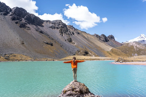 Cusco: 7 Lagoons of Ausangate Hiking Day Trip |with Lunch|