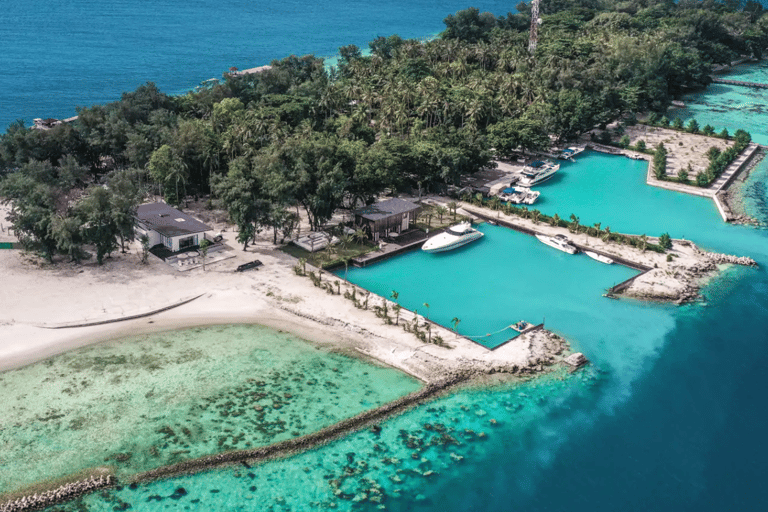 Dżakarta: prywatny rejs jachtem po 4 wyspach z nurkowaniem z rurką8-godzinna prywatna wycieczka jachtem (do 12 osób)