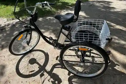 Kissimmee: Passeio de 8 horas em um triciclo totalmente elétrico à beira do lago