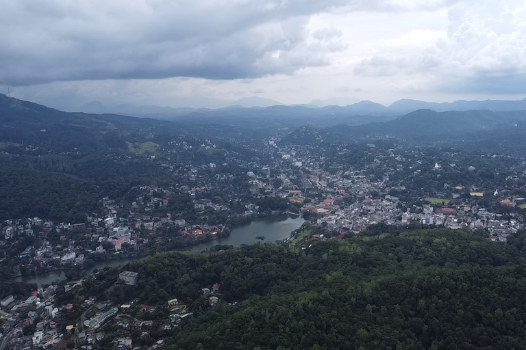 Sri Lanka: Videografitjänst med drönare