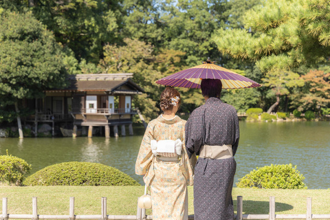 Kanazawa: Private Tour with Photographer and Photoshoot Kanazawa: Private Tour with Photographer - Half Day
