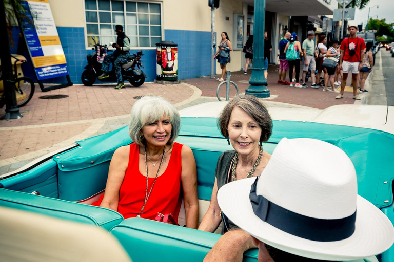 Miami Beach: 2h Classic Car Tour with Local Guide