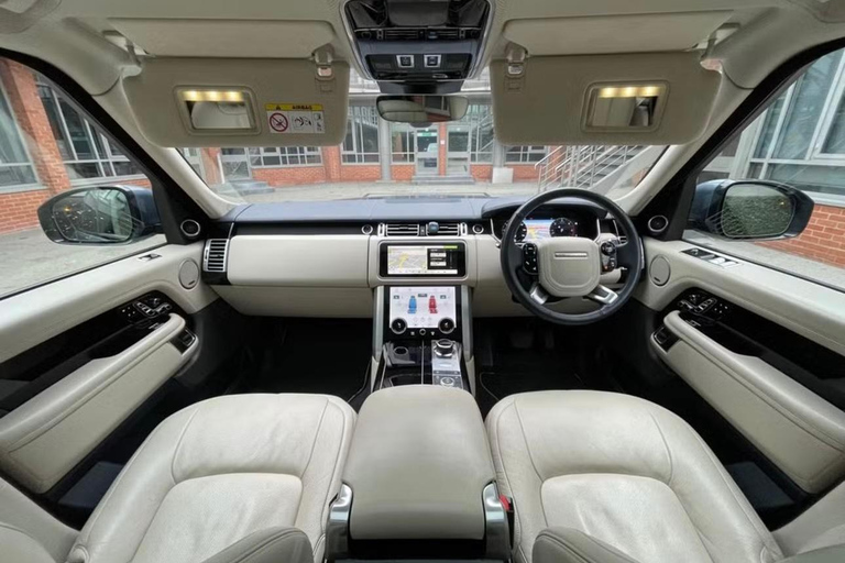 London: Private Chauffeur-Driven Range Rover Tour