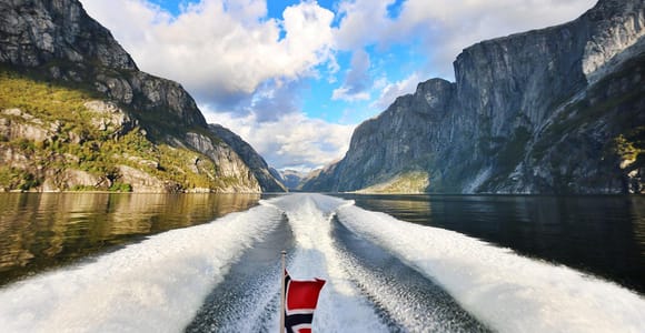 Stavanger: Fjordkreuzfahrt zum Lysefjord und zum Kanzelfelsen