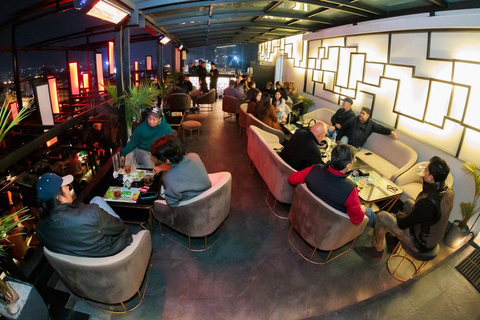 加德满都一夜：屋顶、酒吧和俱乐部体验