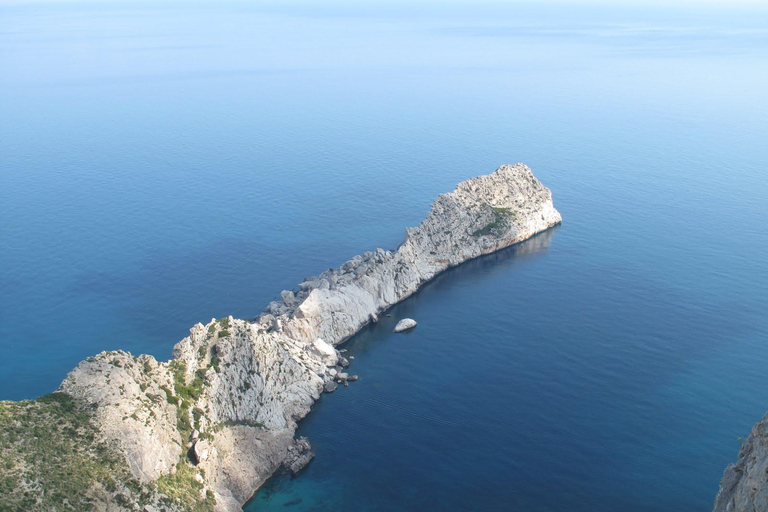 Ibiza: Private Boat Tour to the Untouched North Coast