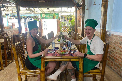 Hoi An Traditional Cooking Class with hotel Transfer