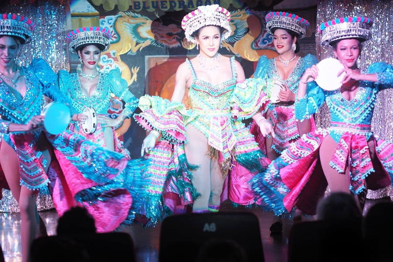 Depuis Krabi : billet pour le Blue Dragon Cabaret Dazzling NightDepuis Krabi : billet pour le spectacle Blue Dragon Cabaret Dazzling Night