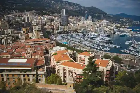 Monaco: Express-Spaziergang mit einem Einheimischen