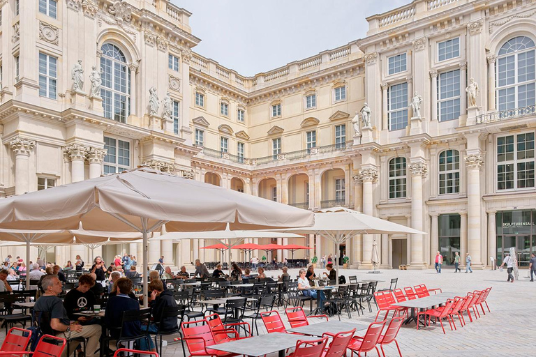 Berlin: "The Humboldt Forum for Newbies" Guided Tour Humboldt Forum for the Curious - Overview Tour in German