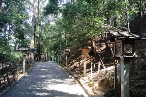 Nara: Explora os mistérios do Santuário de Omiwa