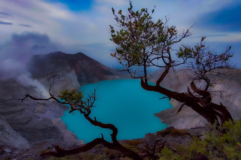 From Malang/Surabaya: Mount Bromo and Ijen Crater 2-Day Tour Malang/Surabaya: Mt Bromo & Mt Ijen Drop Off Bali island